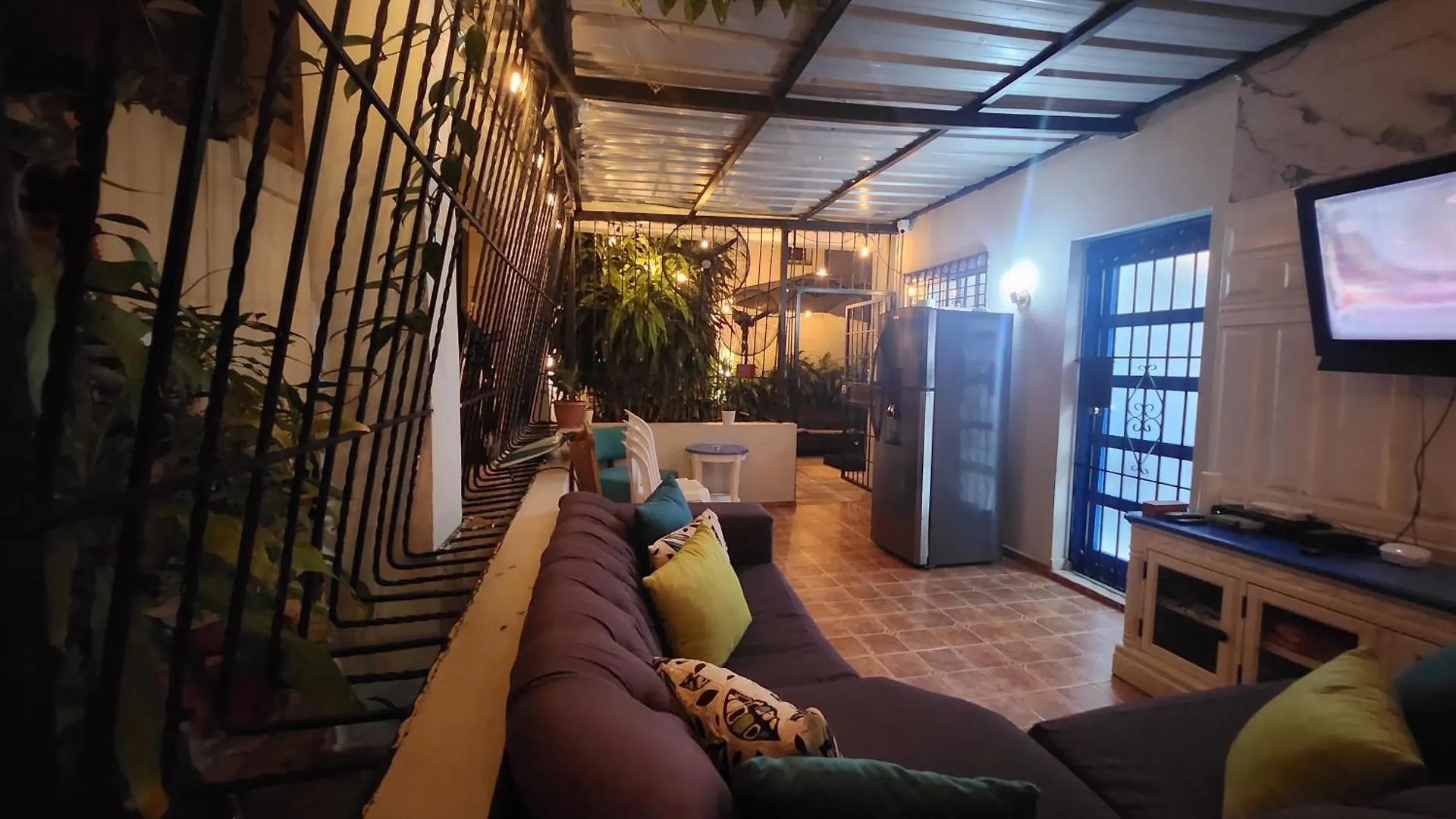Nyaraló Private House With Pool, Ac, Bbq, Fast Wi-Fi, Pet & Family Friendly, Near Colonial Zone, Mirador Sur Park & Ocean, In Santo Domingo Villa Dominikai Köztársaság