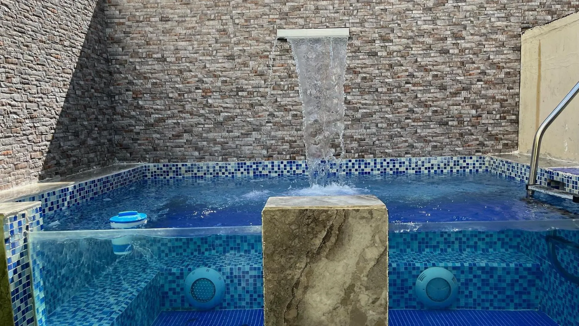 Private House With Pool, Ac, Bbq, Fast Wi-Fi, Pet & Family Friendly, Near Colonial Zone, Mirador Sur Park & Ocean, In Santo Domingo别墅 度假居